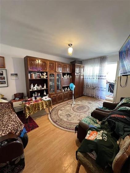 Apartament 3 Camere Decomandat - Gradinari - 7