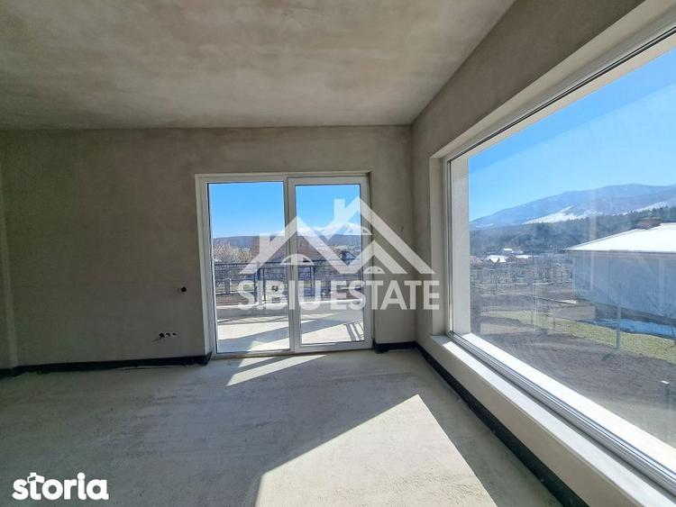 Casa Sibiu, Tocile teren 600, terase, garaj - 18