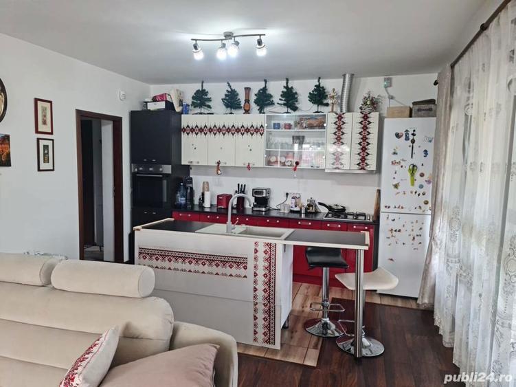 Casa moderna 180 mp amprenta la sol - 10