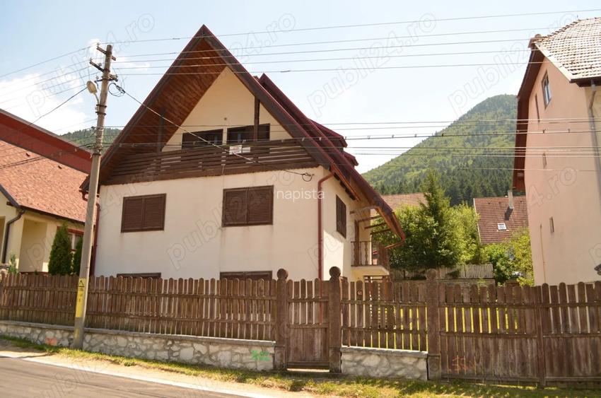 De vanzare urgent casa la Baile Tusnad la pret de apartament De vanzare urgent casa la Baile Tusnad la pret de apartament