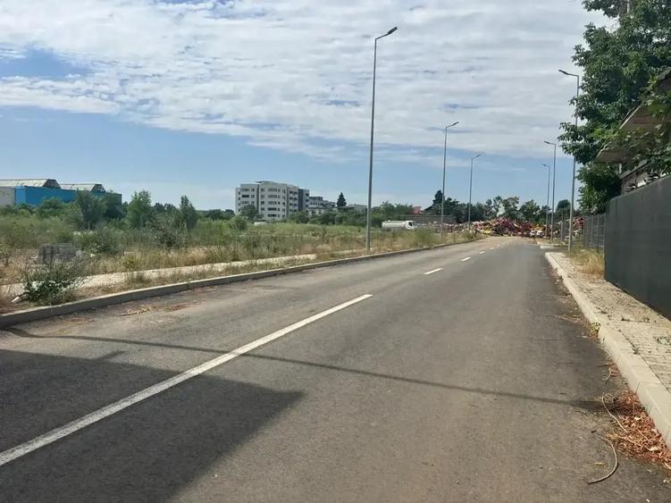 Teren liber de inchiriat | Sos Oltenitei | acces facil | Zona A2B - 2