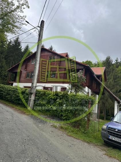 Duplex deosebit cu vedere panoramică spre munți și pădure – Tocile, Sadu - 2