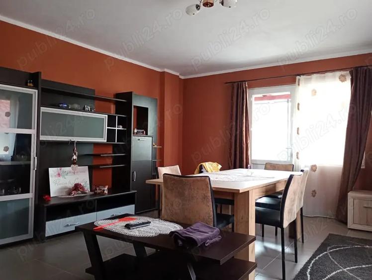 Casă cu 4 camere în Lugoj