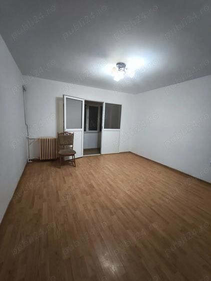 Apartament decomandat 2 camere zona Sud - gata de mobilat - 2