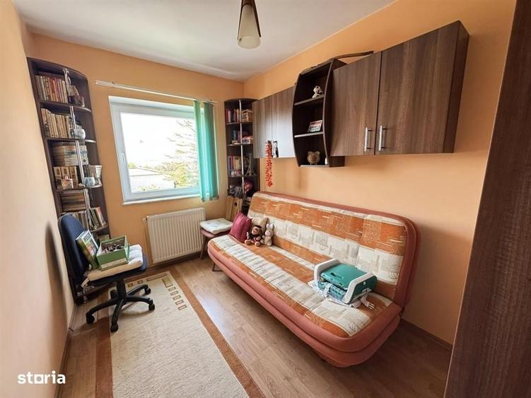 Apartament decomandat 3 camere cu 2 balcoane zona Valea Aurie - 27