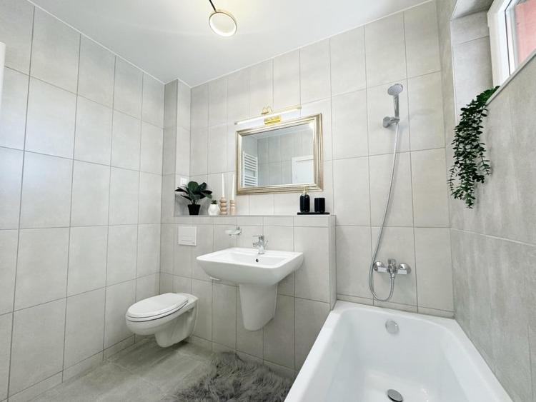 Apartament cu 2 camere decomandat, 62 mp utili + balcon 15mp - Lipovei - 13