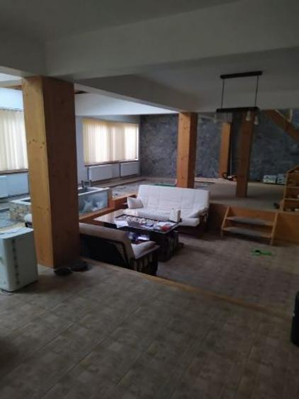 Vând casa cu curte, com Berceni Ilfov  - 3