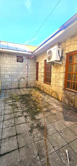 Casă cu 6 camere cu Canalizare în ICIL