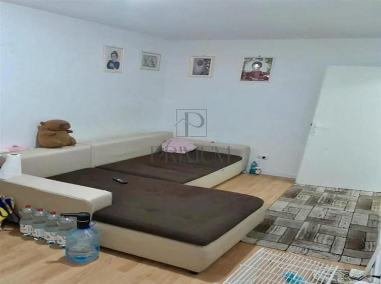 Apartament cu 2 camere semidecomandat în Șagului