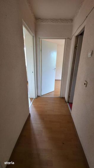 Apartament 3 camere, str.Trandafirilor, nr.3 Hunedoara - 1