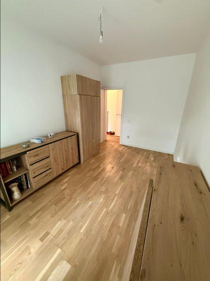 Apartament cu 2 camere decomandat în Griviței