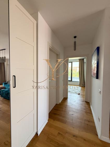 Apartament cu 3 camere semidecomandat în Sisești