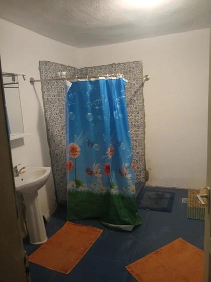 Casă cu 3 camere în Exterior Vest