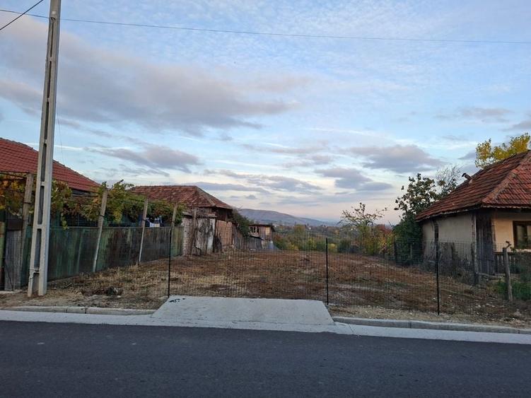 Spațiu comercial, în Valea