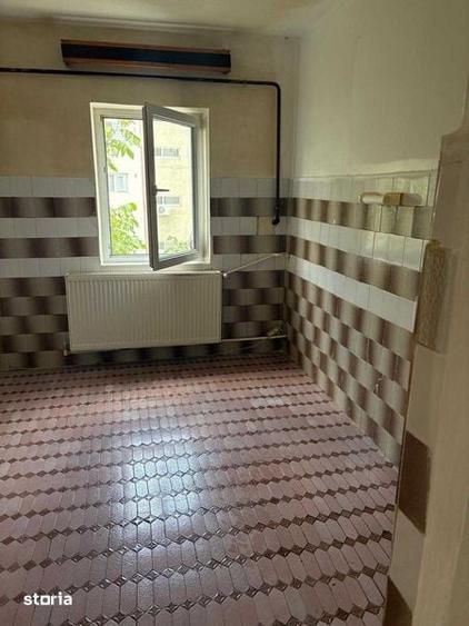 Apartament cu 2 camere semidecomandat în Unirii Sud