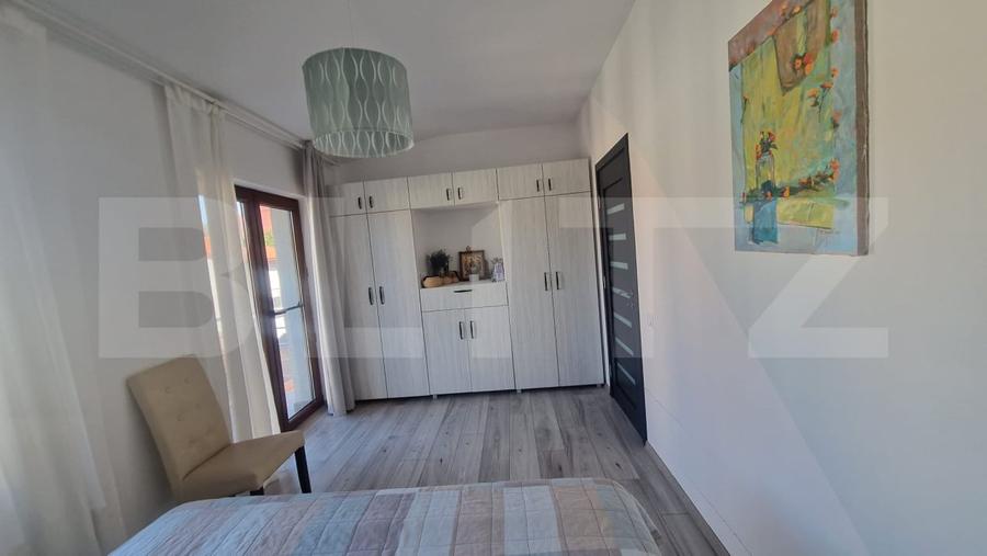 Casa moderna, singur in curte, lux, 4 camere, garaj, luminoasa - 13