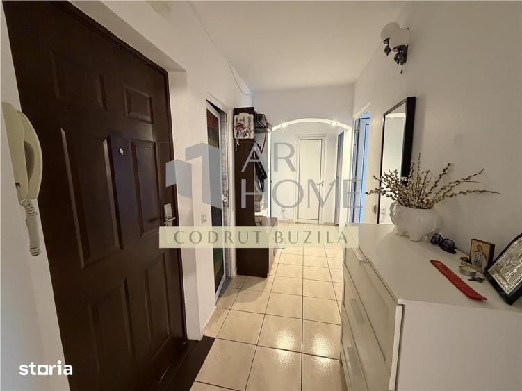 Apartament cu 3 camere decomandat în Ultracentral