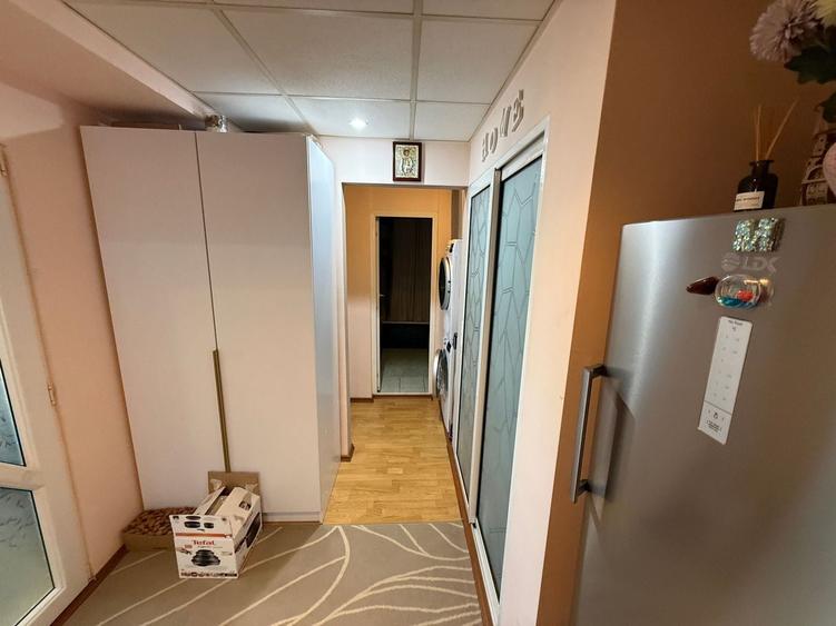 Apartament cu 2 camere decomandat, mobilat în Km 5