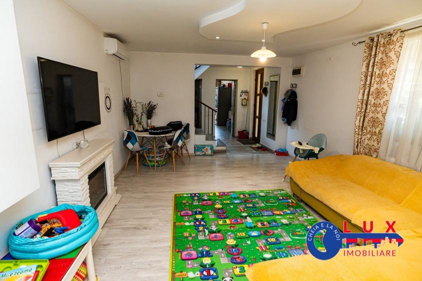 Casă cu 3 camere cu Teren 200 Mp în Babadag