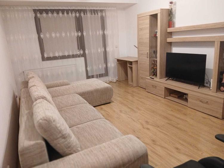 Apartament cu 2 camere decomandat în Gorjului