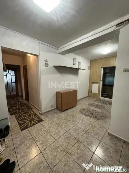 Apartament cu 3 camere decomandat în Canta