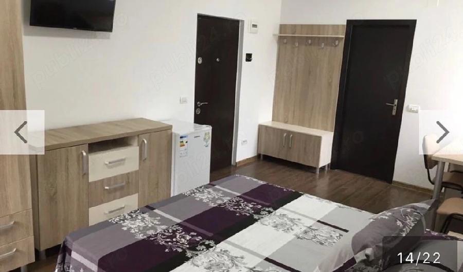 Casă cu 9 camere cu Teren 600 Mp în Km 4
