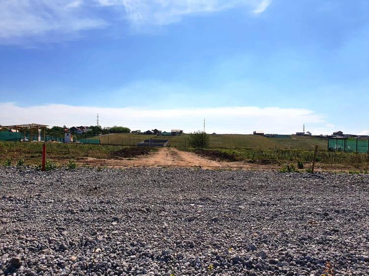 Teren Construcții extravilan de 873 mp, în Vânători