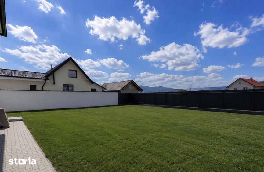 Casa de vanzare - Individuala, 4 camere - Cristian - 6