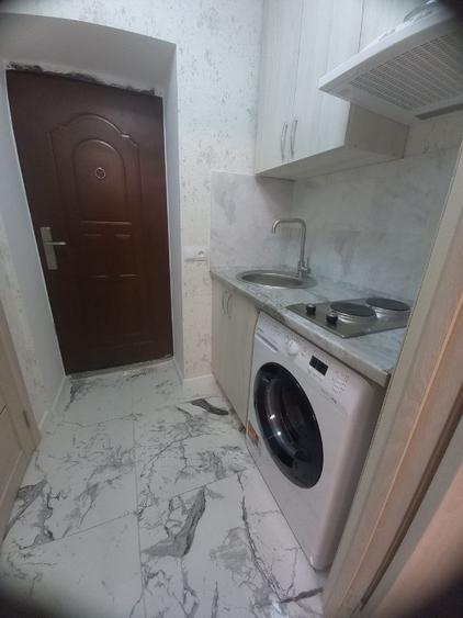 Garsonieră în Planete