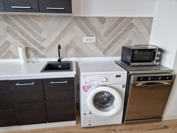 La ISHO-cel mai nou si renumit bloc central - 5