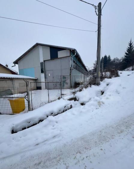 Hala si spatiu de birou de inchiriat - 10