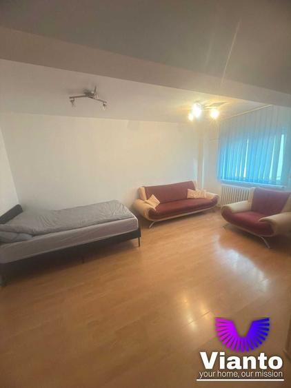 Apartament cu 4 camere decomandat în Șelimbăr