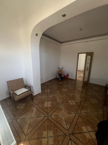 Vand casa rm sarat - 5