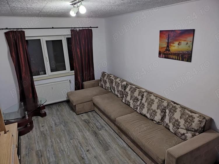 Proprietar - Apartament 3 camere decomandat, centrala, clima, zona Aradului - Piata Verde - 7