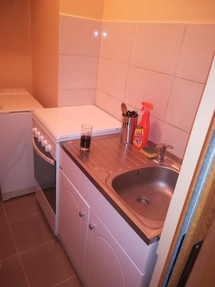 Costin Georgian, Metrou - 8