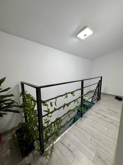 Apartament de 4 camere pe 2 nivele, 120 MP, 2 bai, zona Stejarului - 9