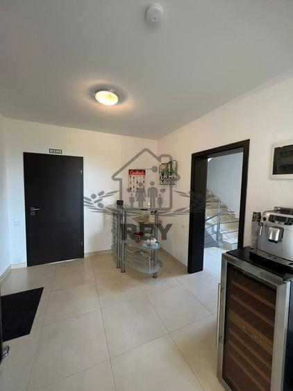 Casă de vacanța / Vilă în Păltiniș cu piscina acoperită și încălzită - 16