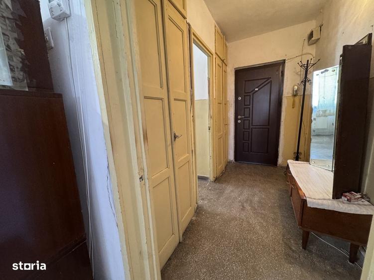 Apartament cu 2 camere semidecomandat în Zahana
