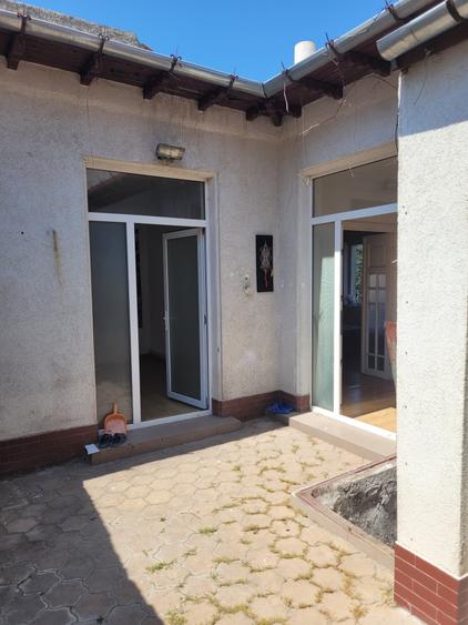 Casa cu deschidere pe colt Tomis I – Spital - 15