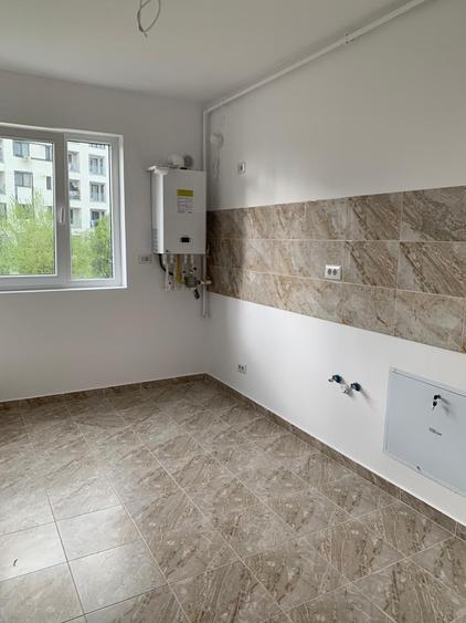 Apartament  cu 2 camere  decomandat,700 metri Șoseaua Olteniței - 8