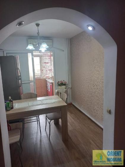 Casa de Cultura, decomandat, 2 camere,  etaj 2, mobilat, inchirieri Constanta - 7