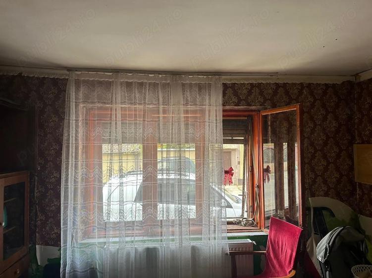 Casa de vanzare in Salonta , locatie centrala ! - 2