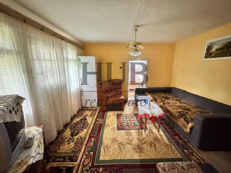 casa batraneasca situata in Hemeius - de vanzare - 4