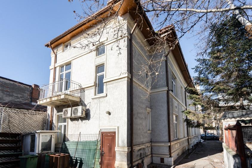 Vila 16 Camere de vanzare Unirii Primaria Sector 3 - 22