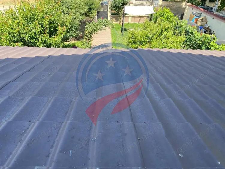 CASA DEOSEBITA APROAPE DE PROMENADA IN EUROCARTIER - 12