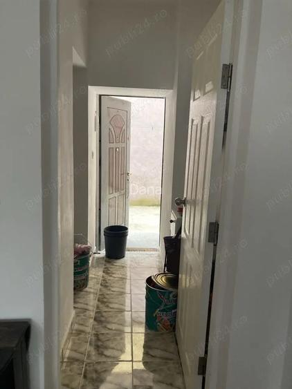 Inchiriez apartament 1 camera Arad
