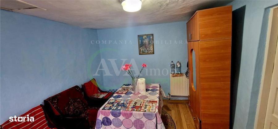 Casa batraneasca renovata , 84 mp, teren 500 mp, zona Serbanesti - 12