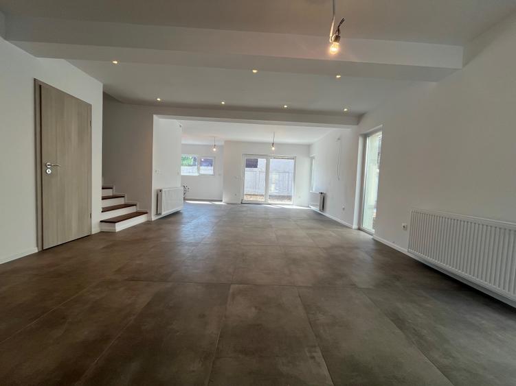 Casa nouă tip Duplex, 4 Camere, P+1E, 155 mp, 200 mp curte individuala-  Odăile - 4