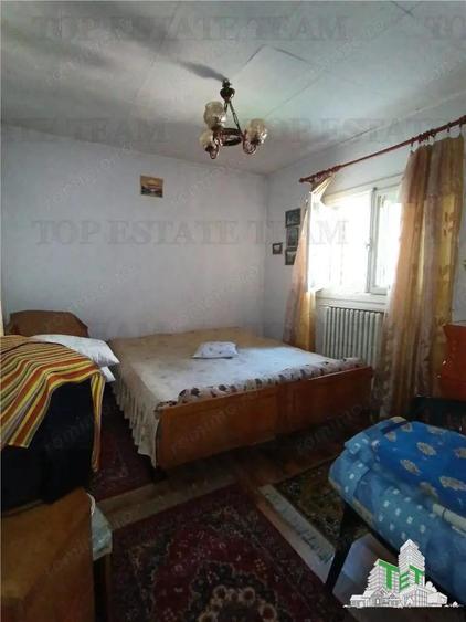 Casa, gradina si curte intrun peisaj de poveste, aici in Slanic Prahova, unde aerul este curat si tu - 9