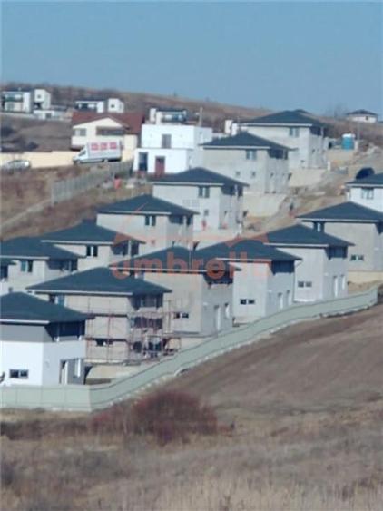 De vanzare teren 4.959m&Acirc;˛/53&acirc;Ź m&Acirc;˛ intravilan str. Campului Dezmir - 5